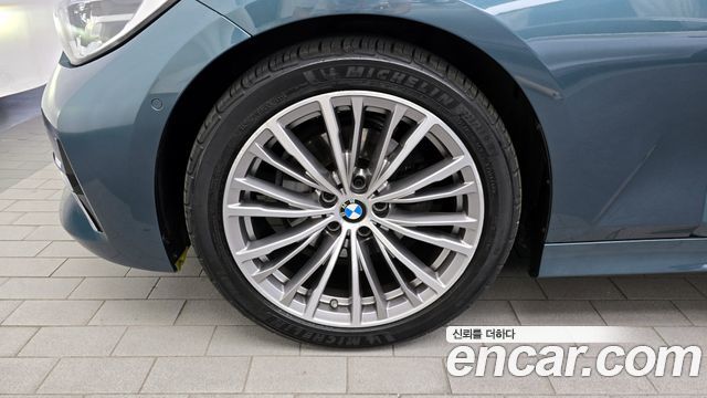 BMW 3 серии 2021 thumb 6