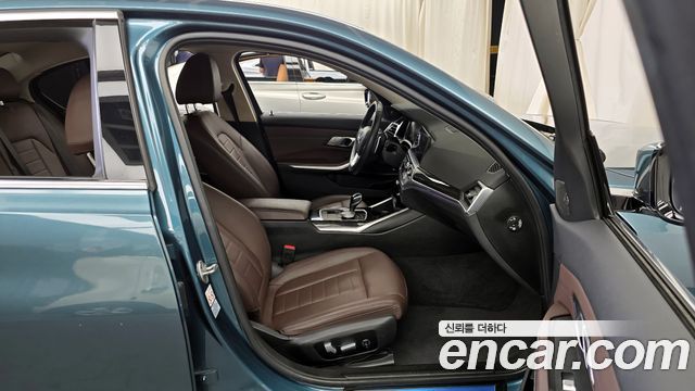 BMW 3 серии 2021 thumb 12