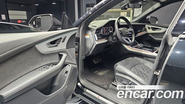 Audi Q8 2023 thumb 12