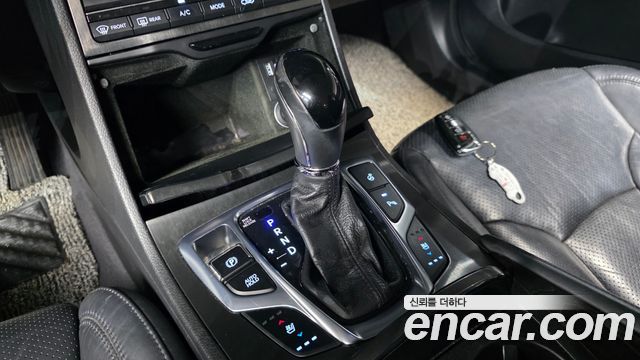 Hyundai Grandeur 2014 thumb 9