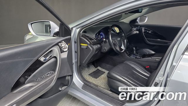 Hyundai Grandeur 2014 thumb 12