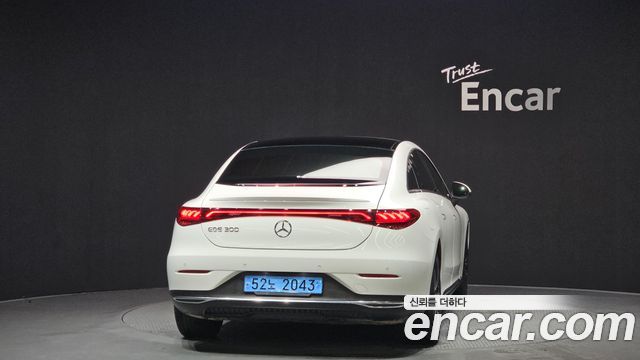 Mercedes-Benz EQE 2023 thumb 5