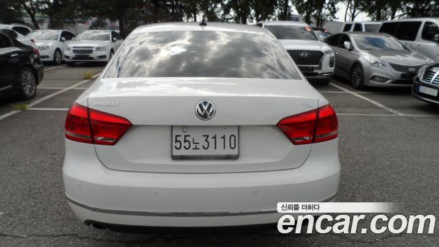 Volkswagen Passat 2012 thumb 5