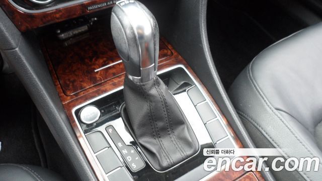 Volkswagen Passat 2012 thumb 10
