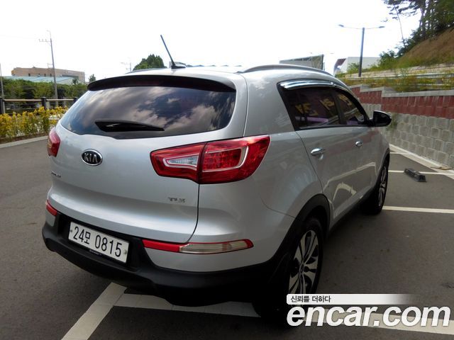 Kia Sportage 2012 thumb 6