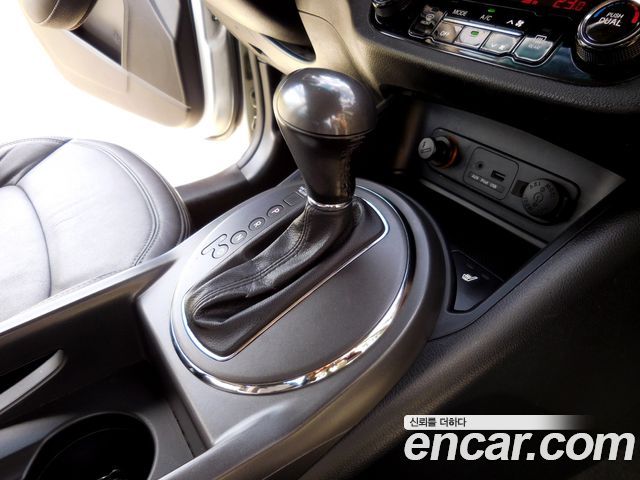 Kia Sportage 2012 thumb 10
