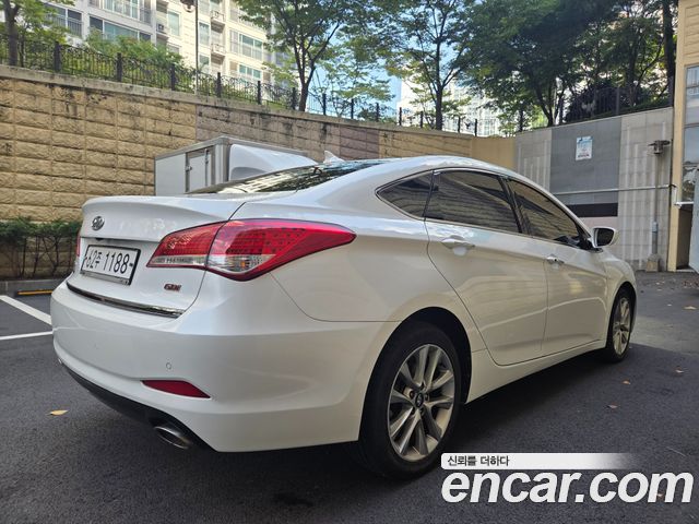 Hyundai i40 2014 thumb 6
