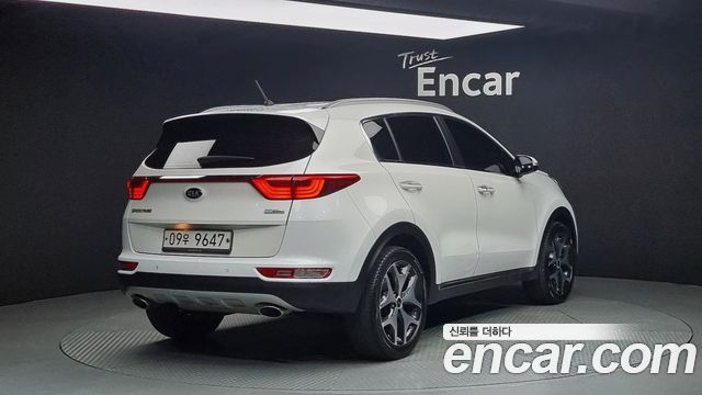 Kia Sportage 2018 thumb 3