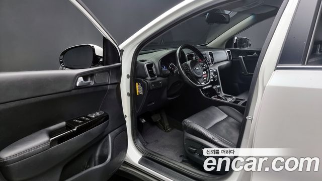 Kia Sportage 2018 thumb 11