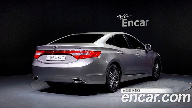 Hyundai Grandeur 2013 thumb 3