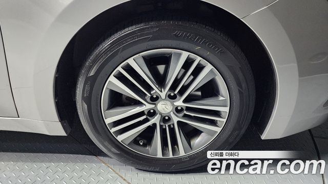 Hyundai Grandeur 2013 thumb 6