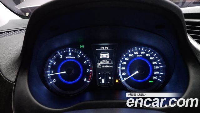 Hyundai Grandeur 2013 thumb 9