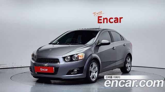 Chevrolet Aveo 2011 thumb 2