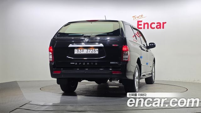 SsangYong Korando 2017 thumb 5