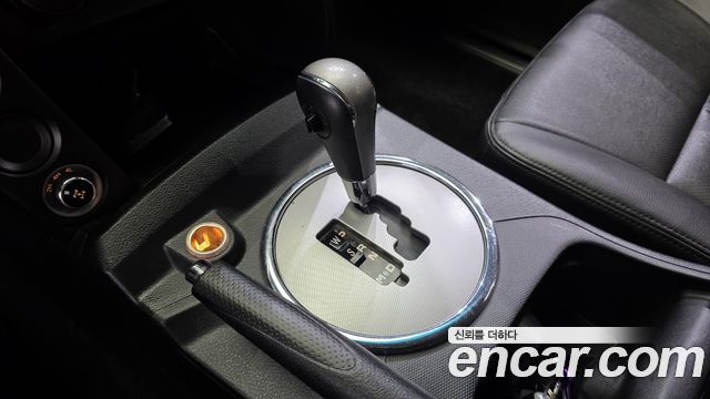 SsangYong Korando 2017 thumb 10