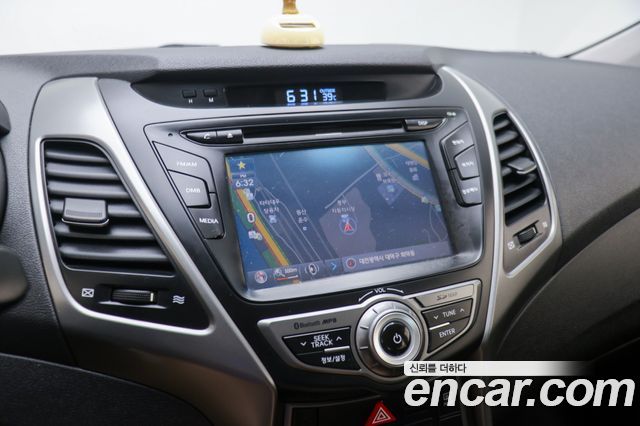 Hyundai Avante 2015 thumb 12