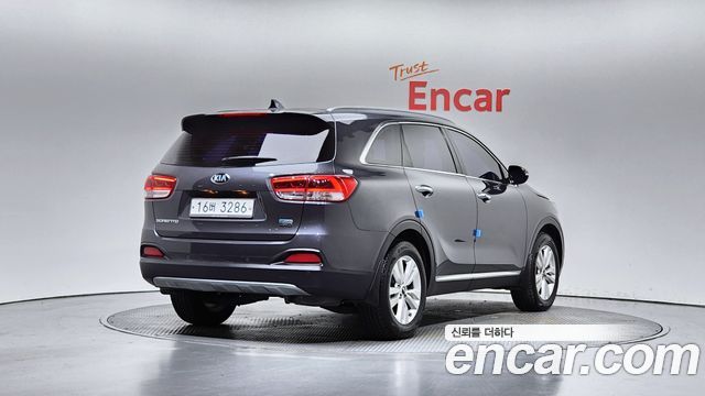 Kia Sorento 2015 thumb 3