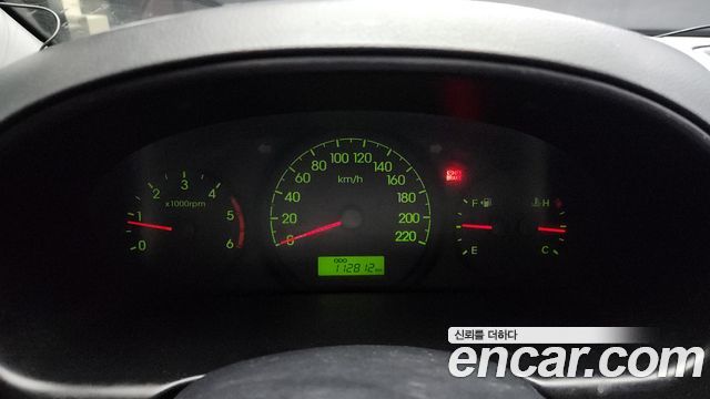 Hyundai Starex 2015 thumb 8