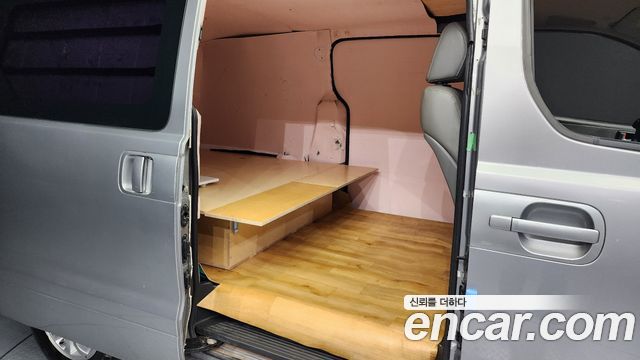 Hyundai Starex 2015 thumb 11