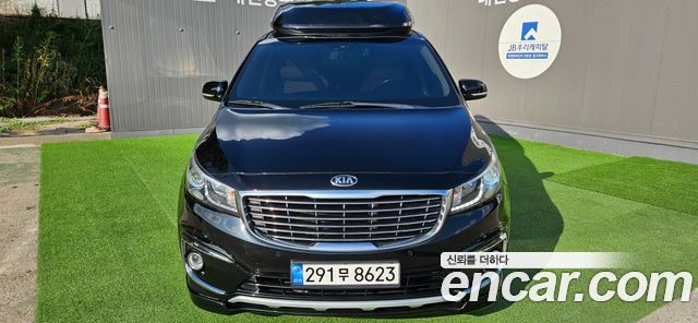 Kia Carnival 2018 thumb 10