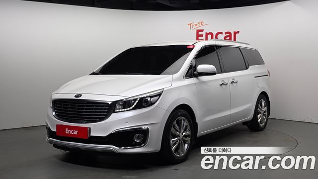 Kia Carnival 2016 thumb 2