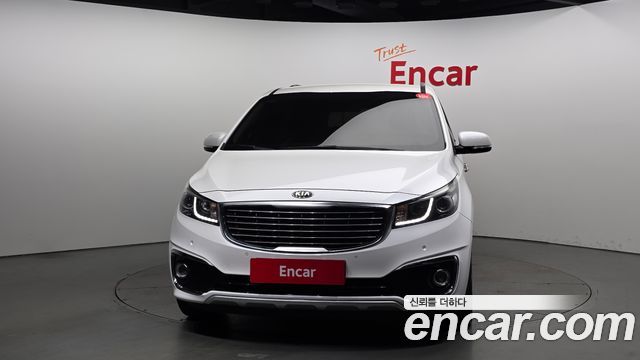 Kia Carnival 2016 thumb 4
