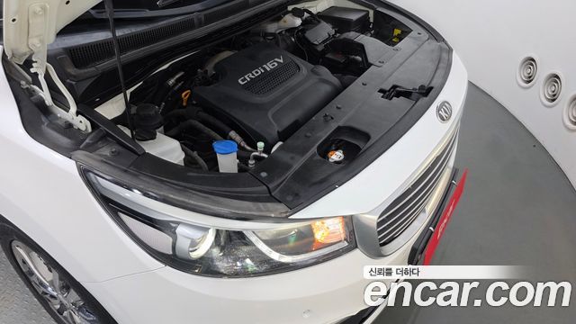 Kia Carnival 2016 thumb 7