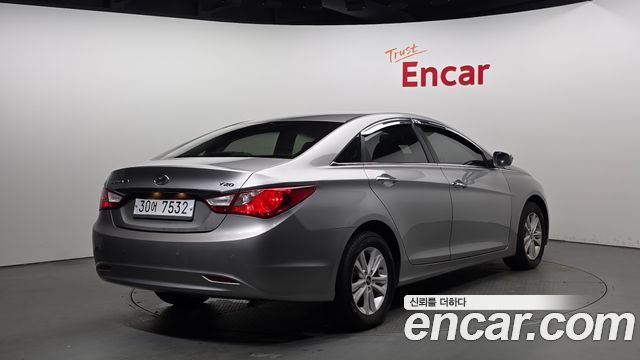 Hyundai Sonata 2010 thumb 3