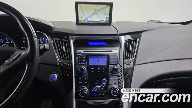 Hyundai Sonata 2010 thumb 12