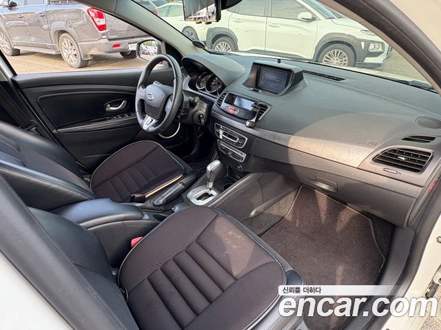 Renault Korea SM3 2012 thumb 12