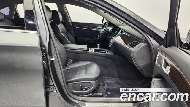 Genesis G80 2017 thumb 12