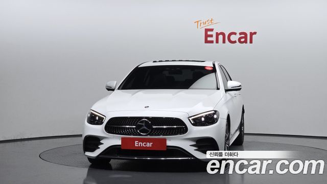 Mercedes-Benz E-Class 2020 thumb 4