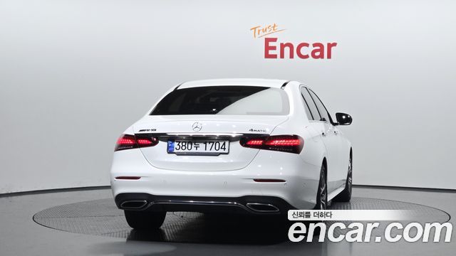 Mercedes-Benz E-Class 2020 thumb 5