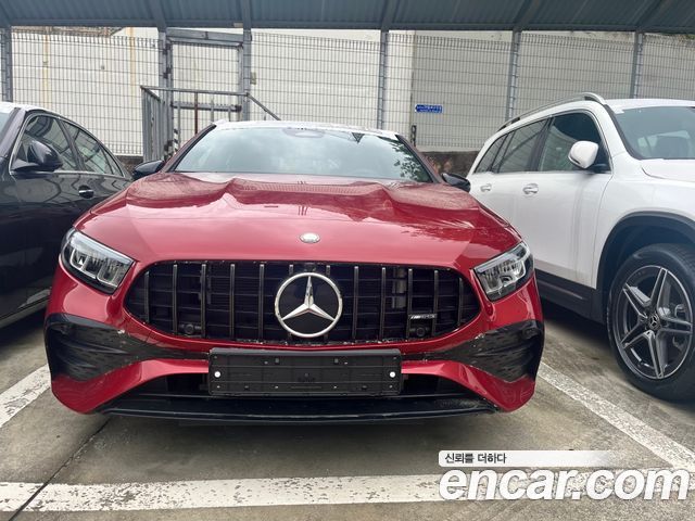 Mercedes-Benz A-Class 2024 thumb 3