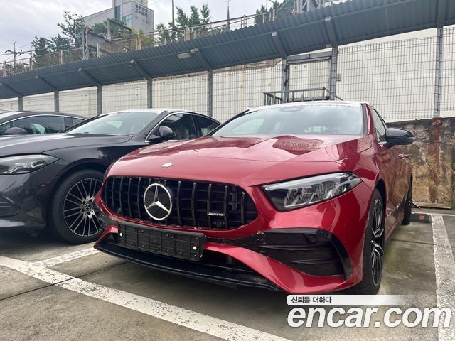 Mercedes-Benz A-Class 2024 thumb 12