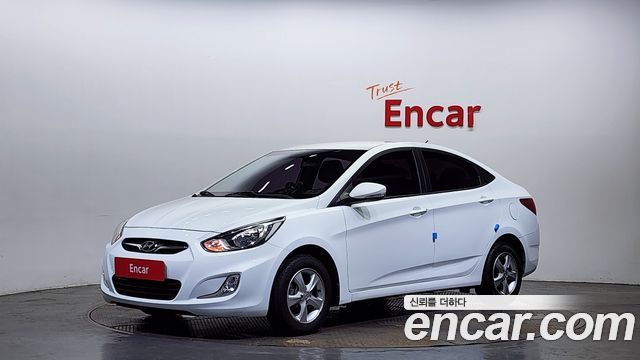 Hyundai Accent 2012 thumb 2