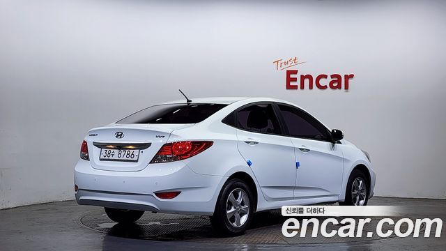 Hyundai Accent 2012 thumb 3