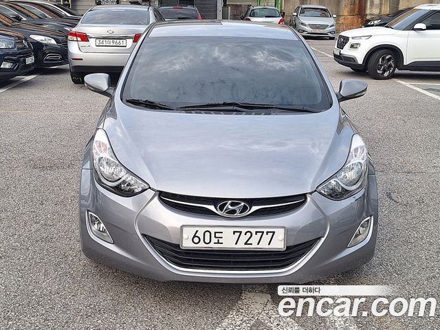 Hyundai Avante 2010 thumb 3
