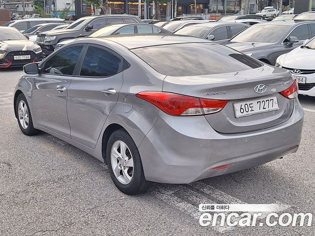 Hyundai Avante 2010 thumb 6