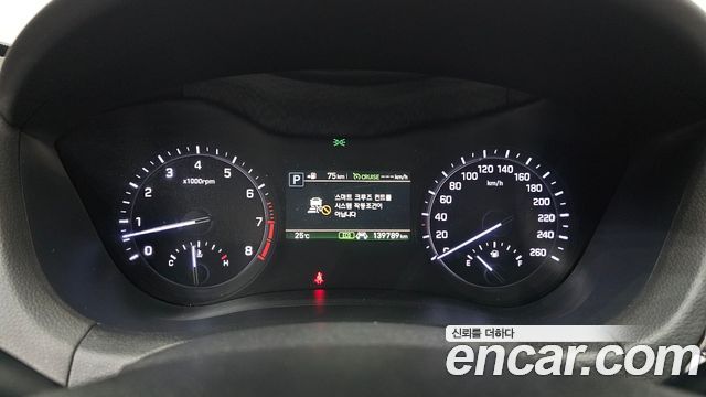 Genesis G80 2019 thumb 9