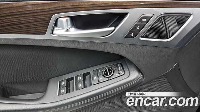 Genesis G80 2019 thumb 12