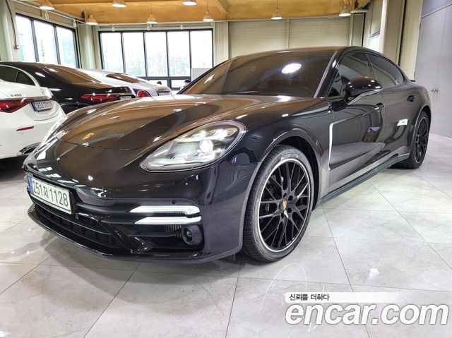 Porsche Panamera 2022 thumb 4