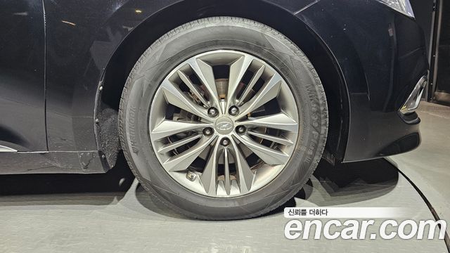 Hyundai Grandeur 2014 thumb 5