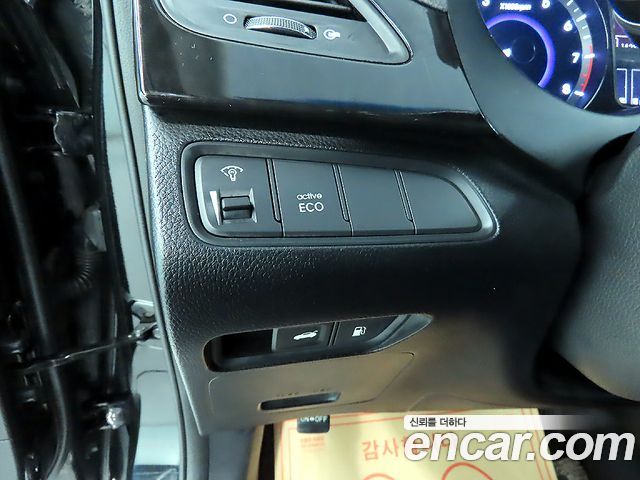 Hyundai Grandeur 2012 thumb 11