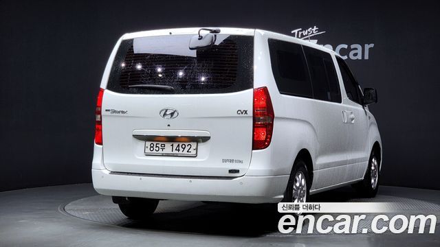 Hyundai Starex 2010 thumb 3