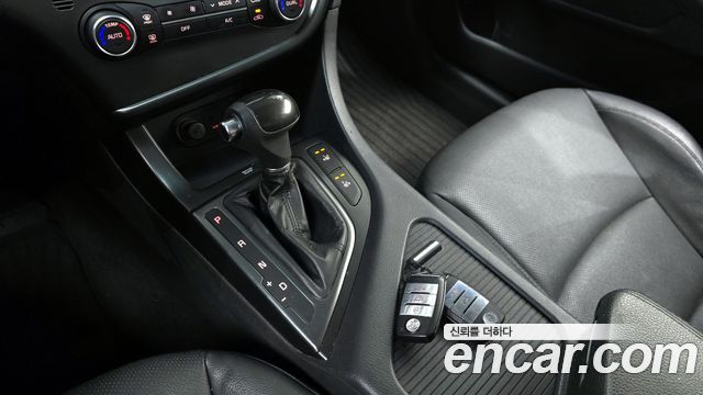 Kia K5 2014 thumb 9