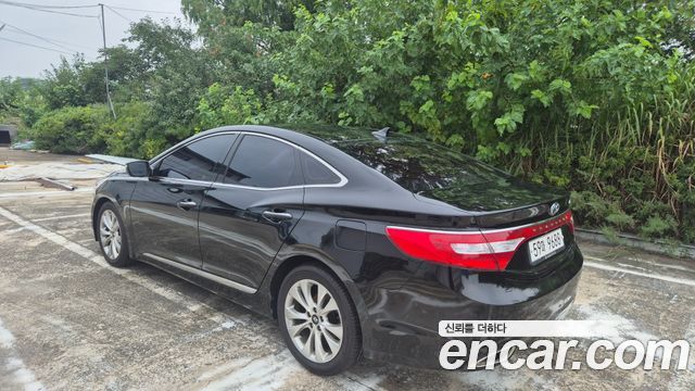 Hyundai Grandeur 2012 thumb 3