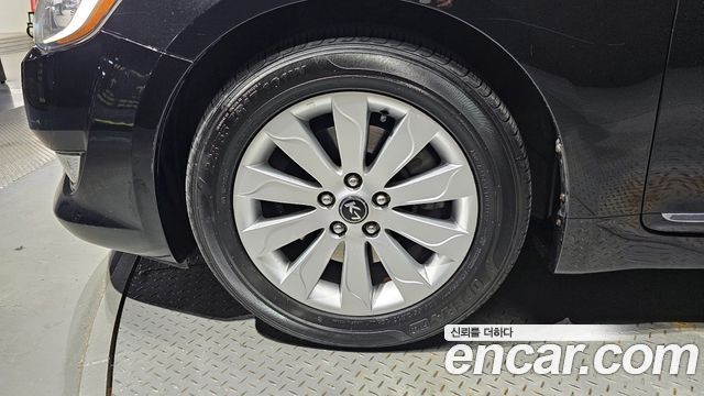 Kia K7 2011 thumb 5