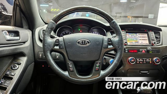 Kia K7 2011 thumb 12