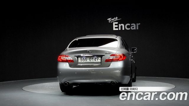 Infiniti M 2011 thumb 5